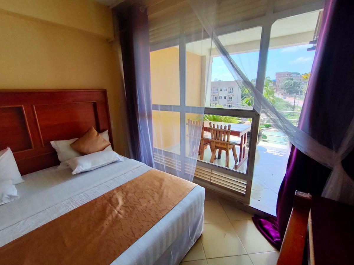 Pulickal Airport Hotel Entebbe Exterior foto